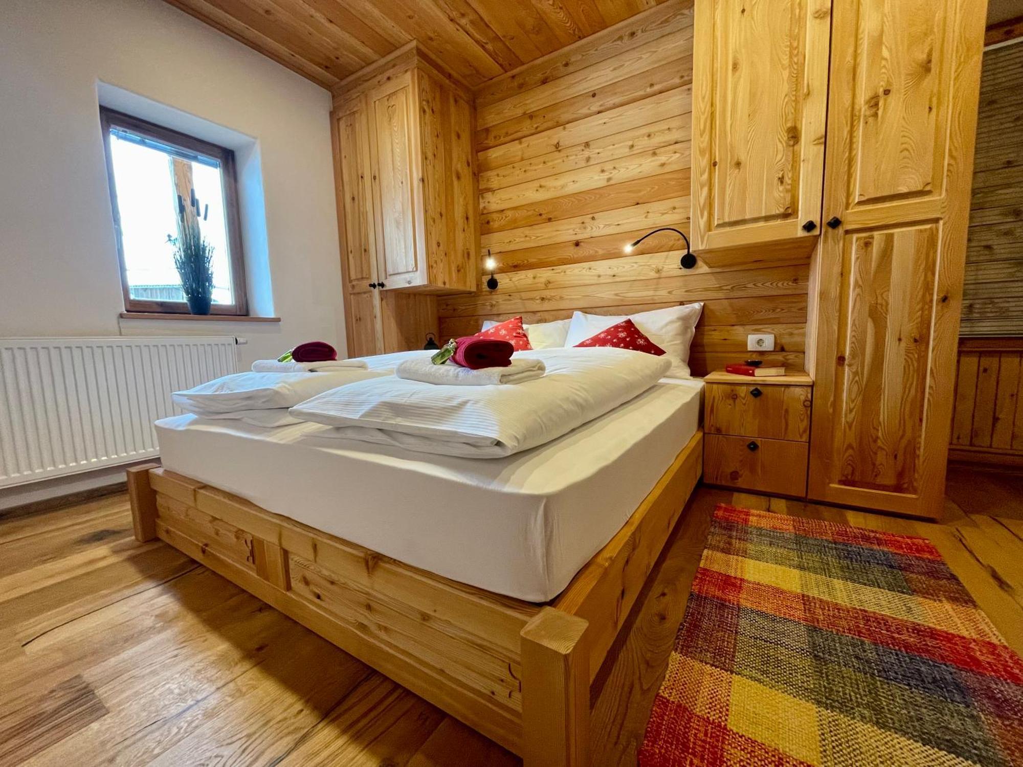 Hotel Surc Kranjska Gora Quarto foto